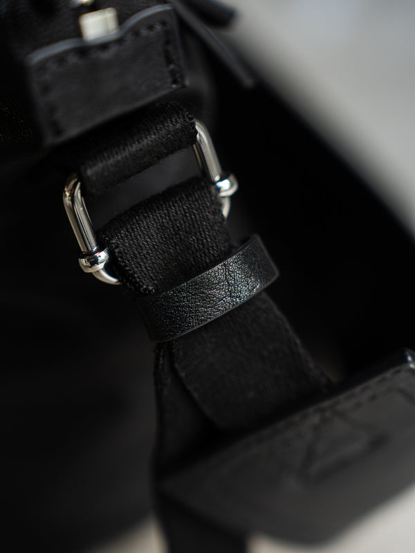Leather Front Zip Travel Bag
