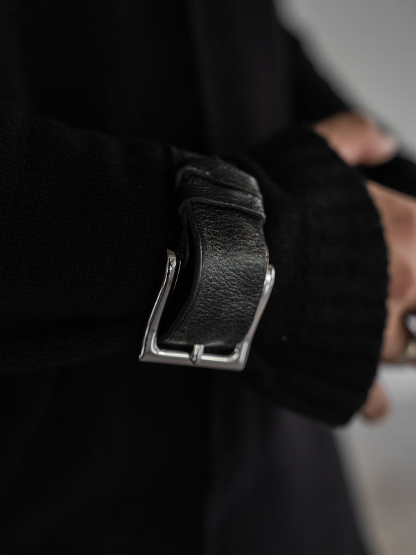 Sculpted Leather Buckle Bracelet