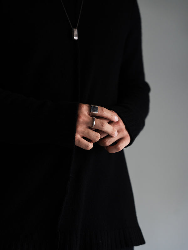 Monolith Ring【BLACK LABRADORITE】