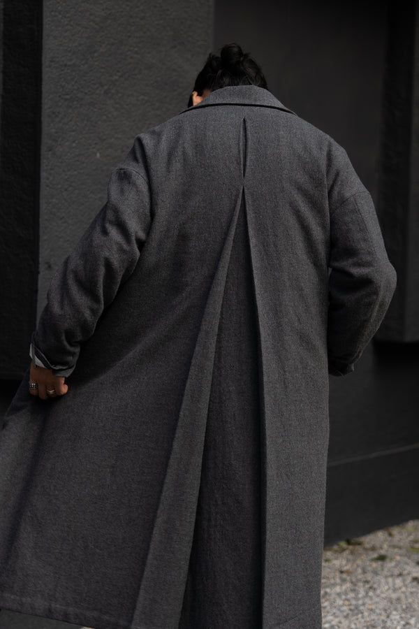 Back-Vent Washed-Serge Overcoat [尾州ウール]【dark gray】