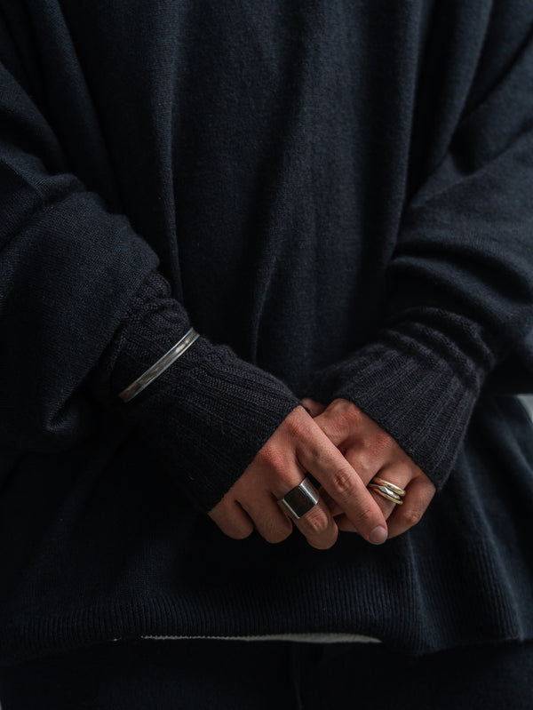 Cashmere Layered Arm Wormer【black】
