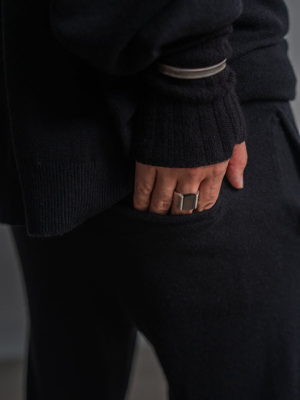 Cashmere Easy Flare Pants【black】