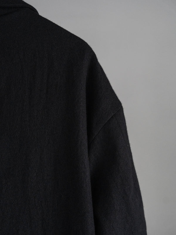 Back-Vent Washed-Serge Overcoat [尾州ウール]【black】
