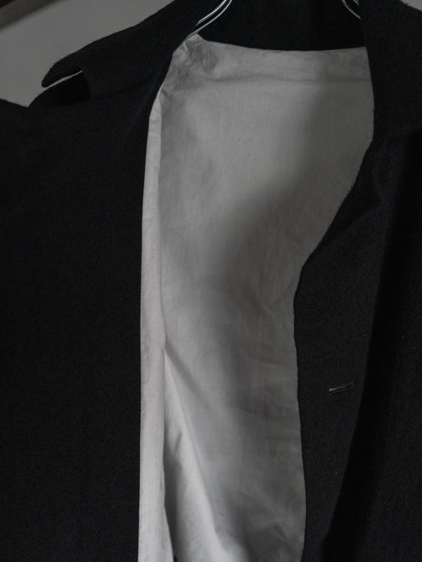 Back-Vent Washed-Serge Overcoat [尾州ウール]【black】