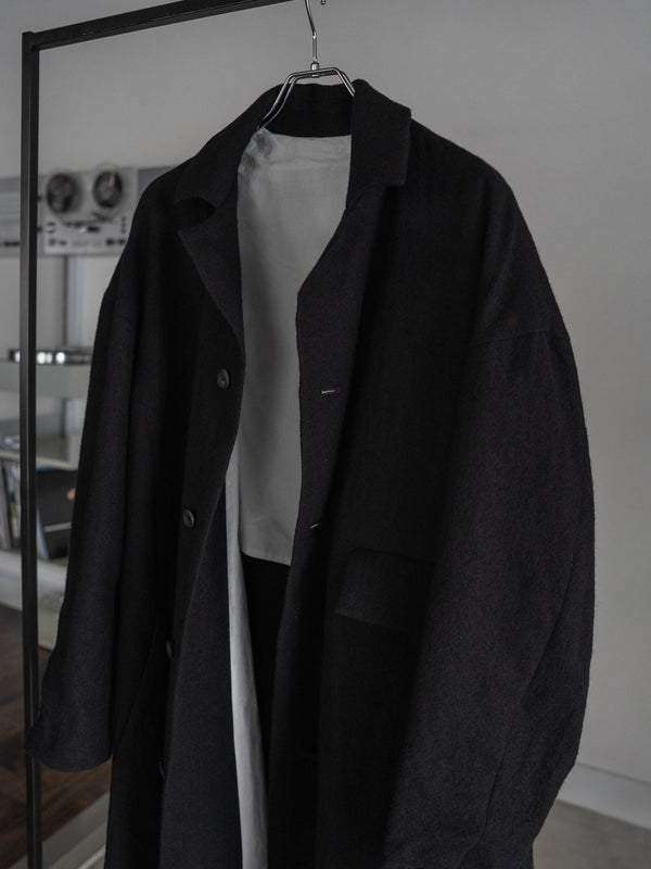 Back-Vent Washed-Serge Overcoat [尾州ウール]【black】