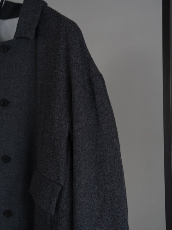 Back-Vent Washed-Serge Overcoat [尾州ウール]【dark gray】