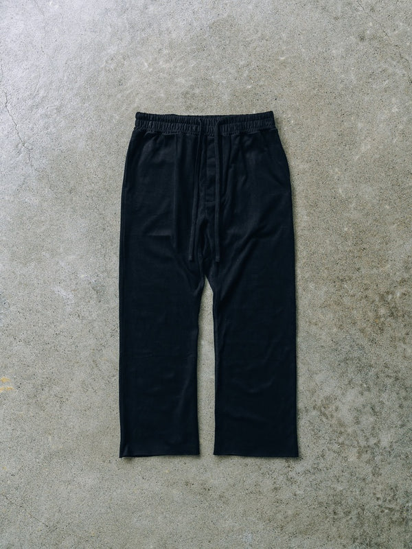 Cut-off Flare Sweatpants [Velvet Black]