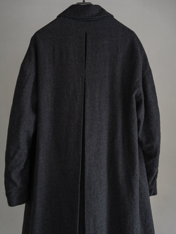 Back-Vent Washed-Serge Overcoat [尾州ウール]【dark gray】