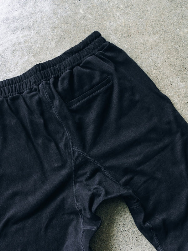 Cut-off Flare Sweatpants [Velvet Black]