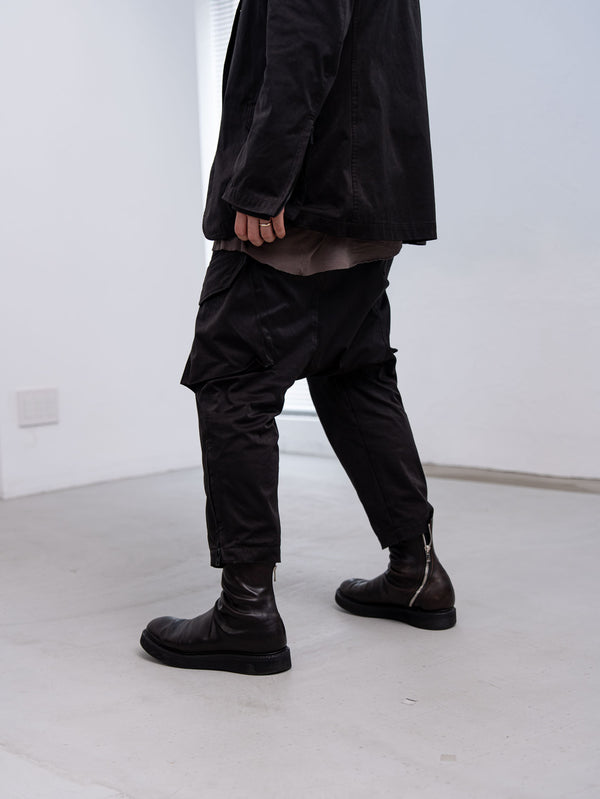 Velvet Suede Sarouel Crop Pants [BLACK]