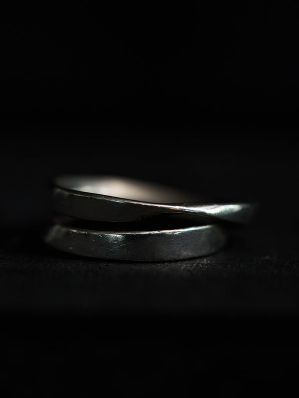 Double Twist Triangle Ring