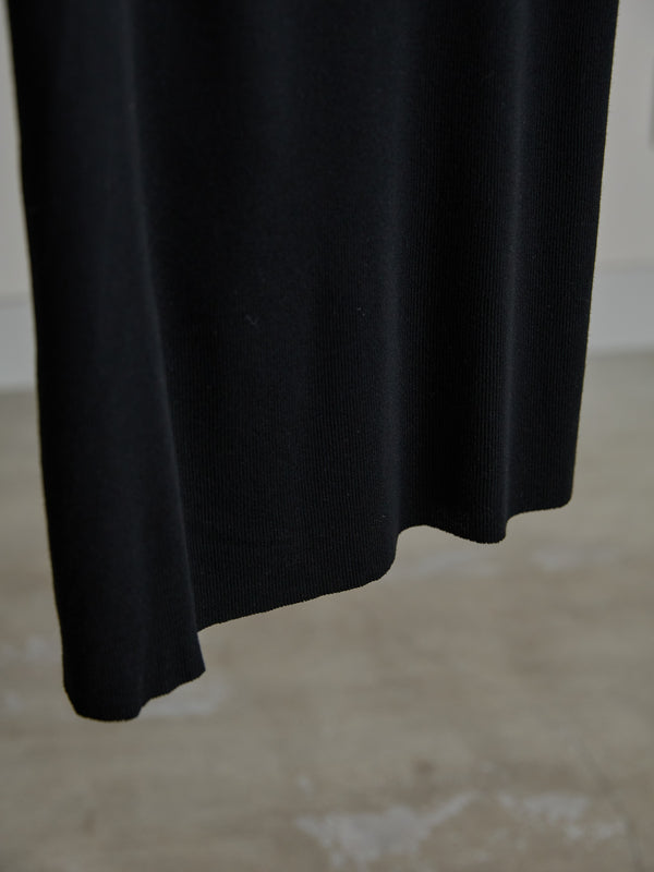 Modal Cotton Layered U-neck T-shirt【BLACK】