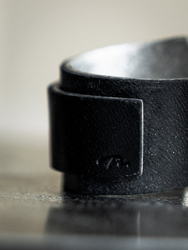 Stannum Leather Ring 001 [Leather]