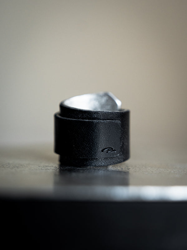 Stannum Leather Ring 001 [Leather]