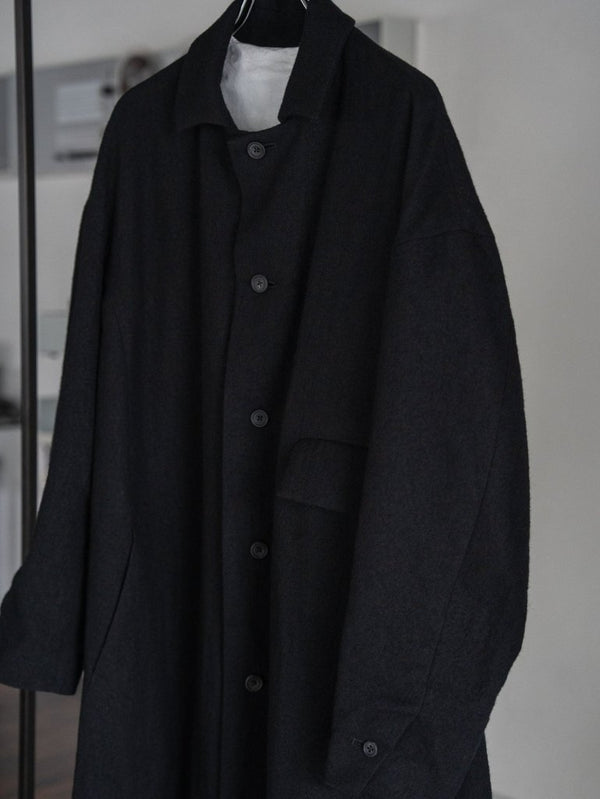 Back - Vent Washed - Serge Overcoat [尾州ウール]【black】 - PRY