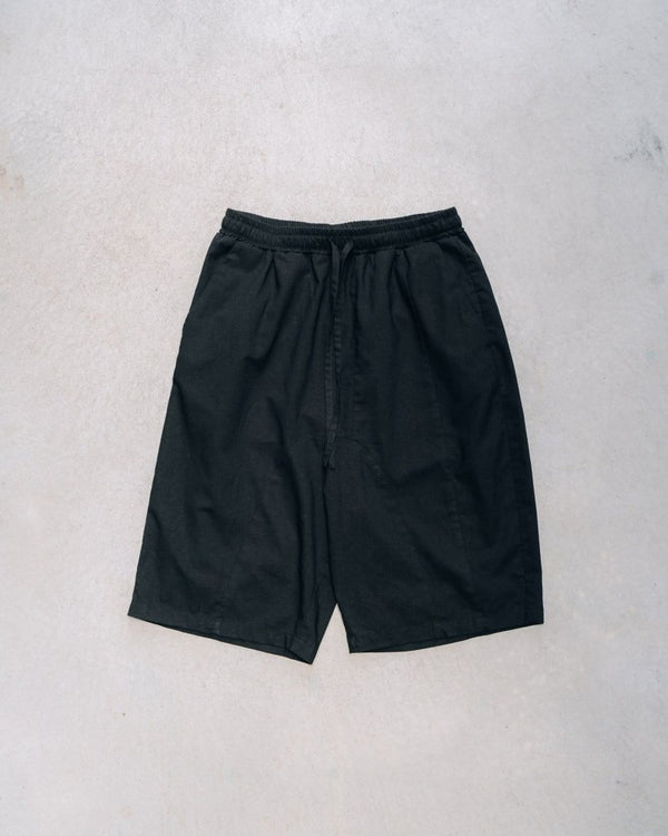 【アーカイブ販売】Black Modern Cut Linen Shorts [for setup] - PRY