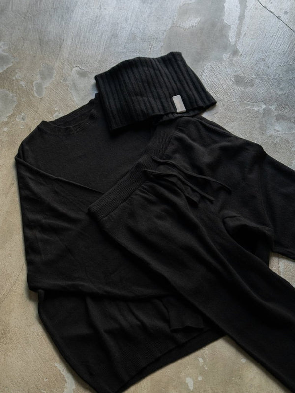 Cashmere Balloon Sleeve Knit【black】 - PRY