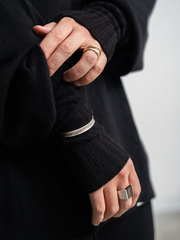 Cashmere Layered Arm Wormer【black】 - PRY