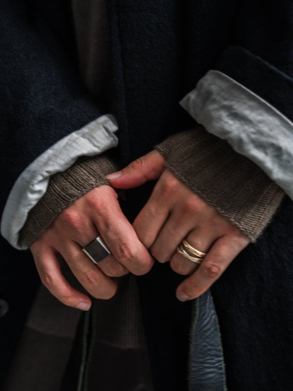 Cashmere Layered Arm Wormer【taupe】 - PRY