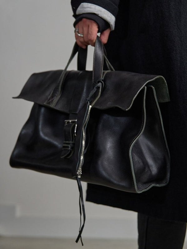 Crafted Leather Travel Bag - PRY