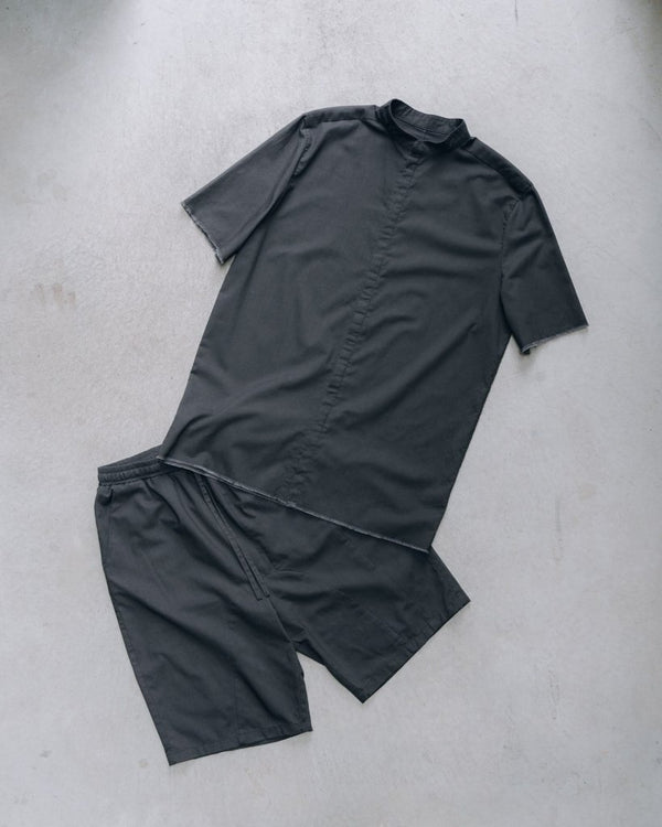 【アーカイブ販売】DarkGray Modern Cut Linen Shorts [for setup] - PRY