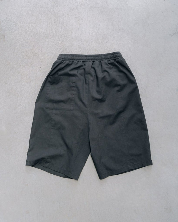 【アーカイブ販売】DarkGray Modern Cut Linen Shorts [for setup] - PRY
