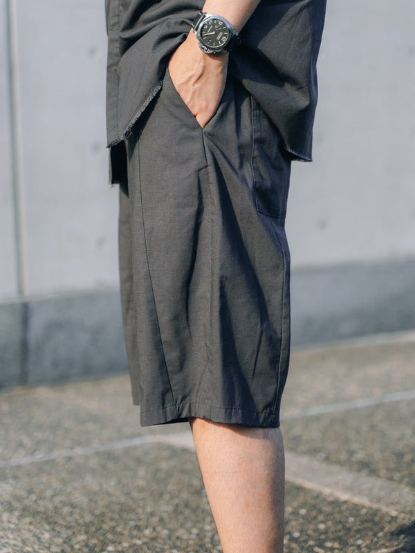 【アーカイブ販売】DarkGray Modern Cut Linen Shorts [for setup] - PRY