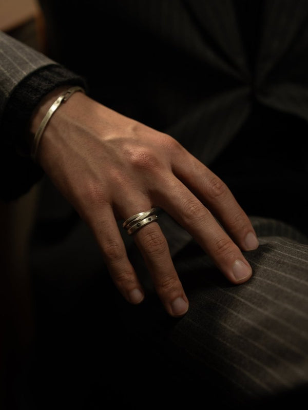 Double Crafted Edge Ring - PRY