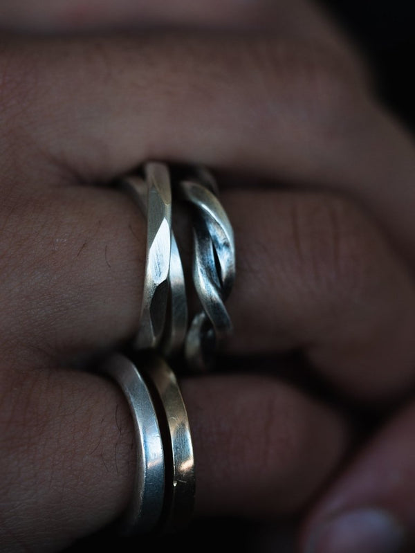 Double Crafted Edge Ring - PRY