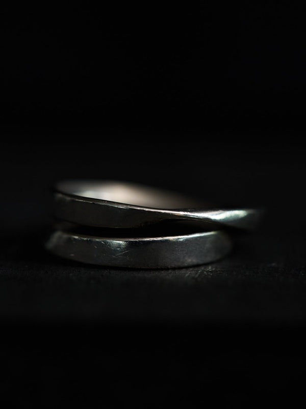 Double Twist Triangle Ring - PRY