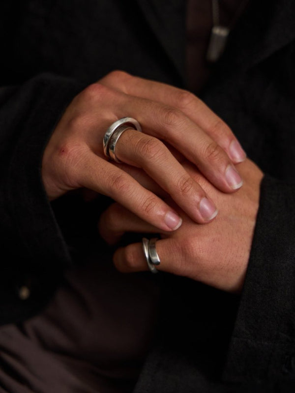 Double Twist Triangle Ring - PRY