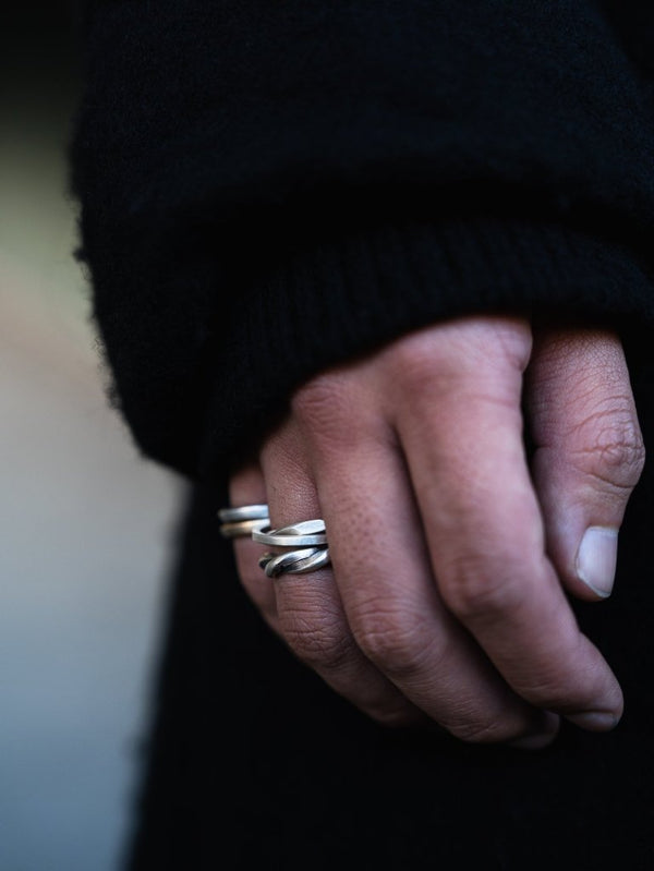 Double Twisted Ring - PRY