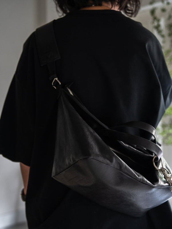 Leather Front Zip Travel Bag - PRY