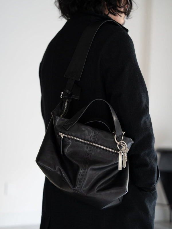 Leather Front Zip Travel Bag - PRY