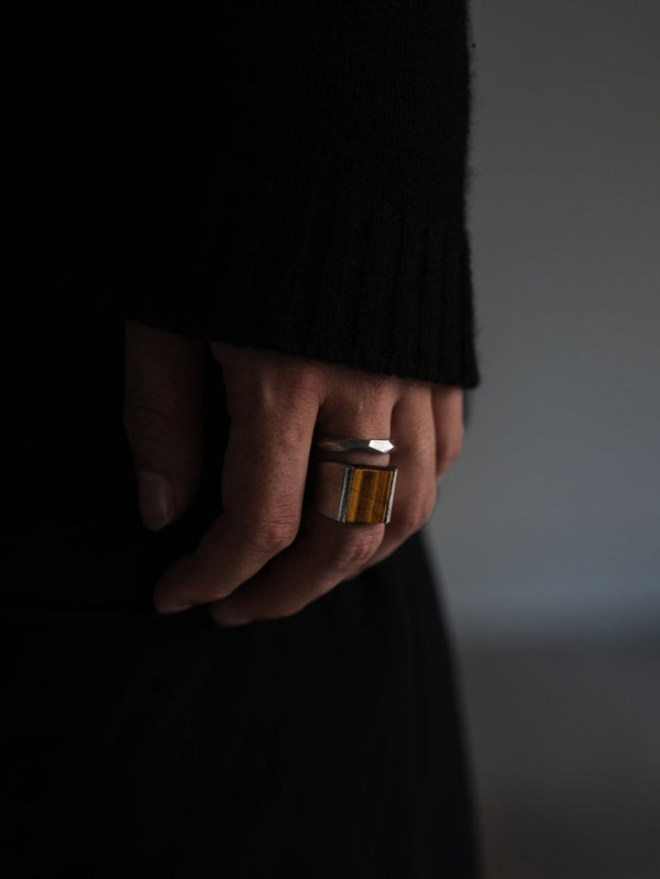 Monolith Ring【TIGER EYE】 - PRY