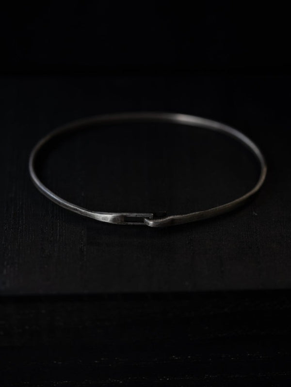 Silver Hook Bangle [narrow] - PRY