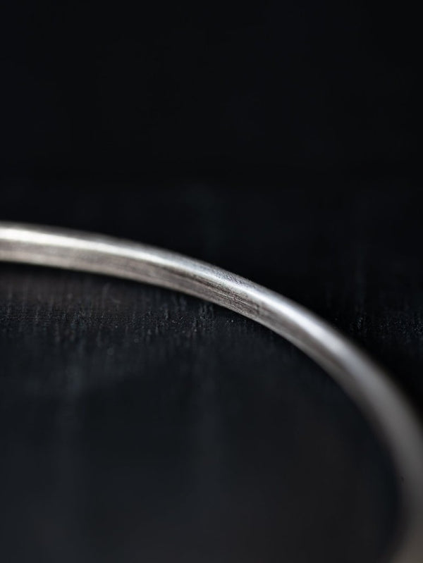 Silver Hook Bangle [narrow] - PRY