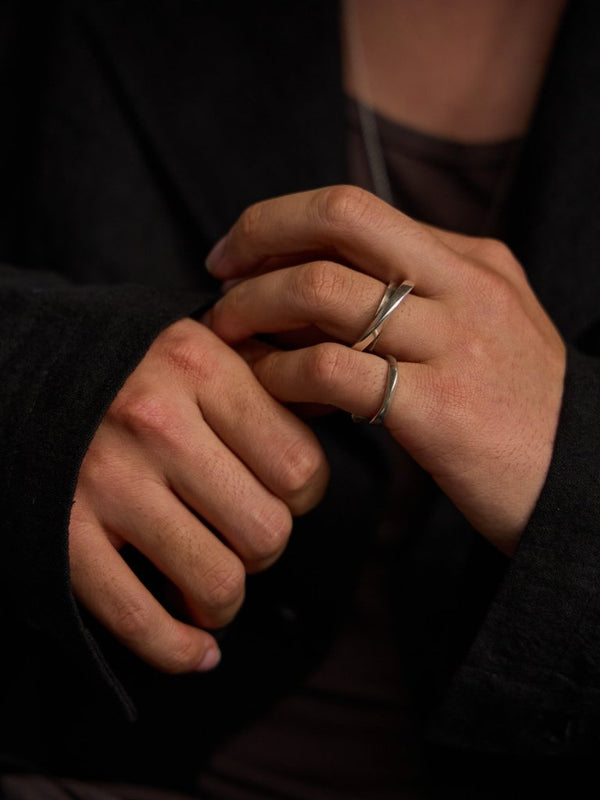 Twist Triangle Ring - PRY