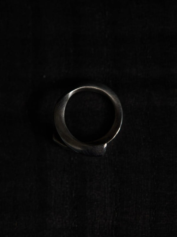 Twist Triangle Ring - PRY