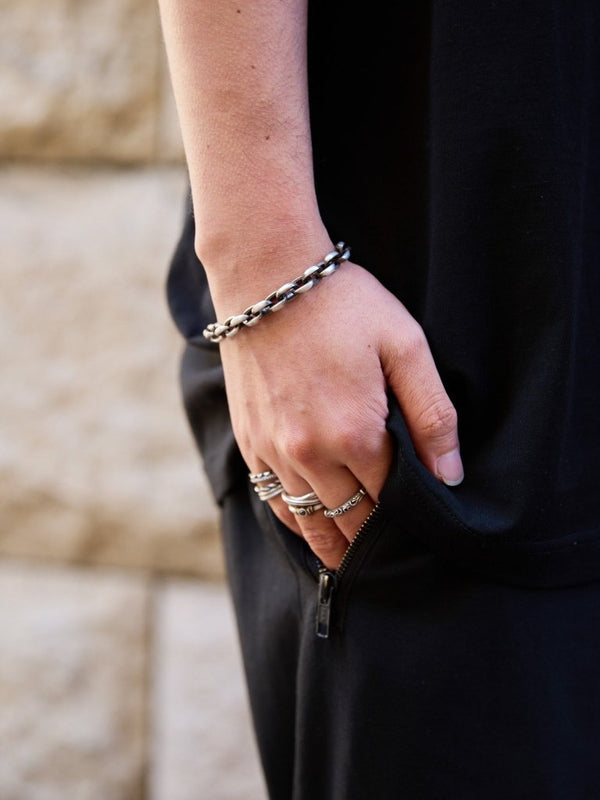 Vertical T-shirt 【Deep Black】 - PRY