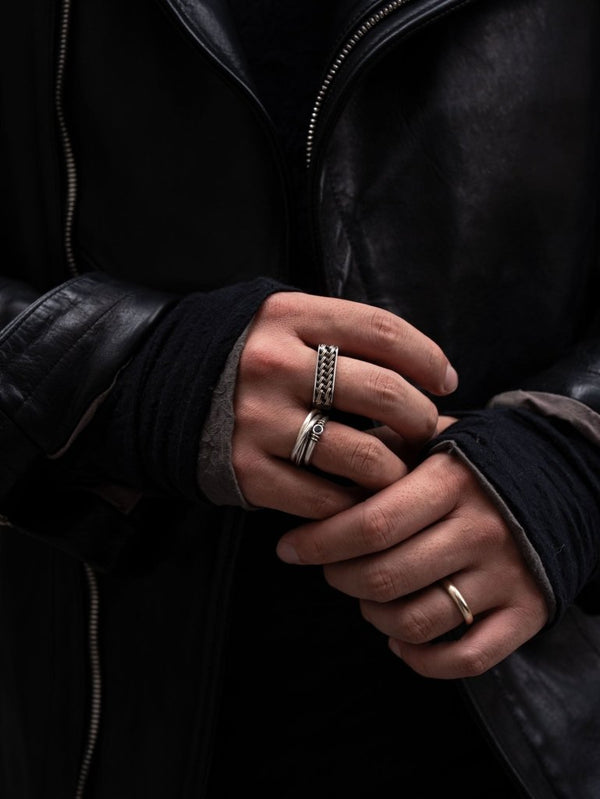 Woven Signet Ring [k10 gold+slv925] - PRY