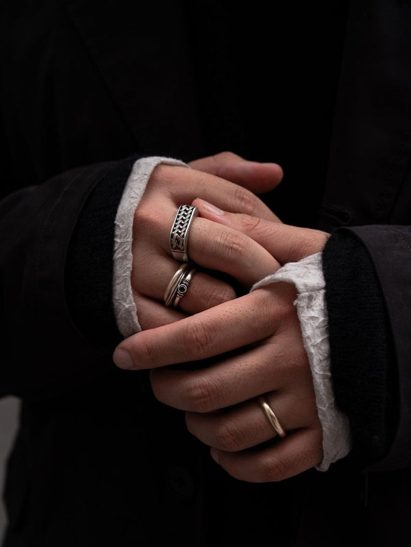 Woven Signet Ring [k10 gold+slv925] - PRY