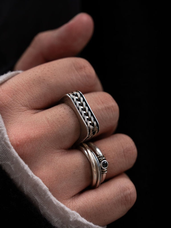 Woven Signet Ring [k10 gold+slv925] - PRY