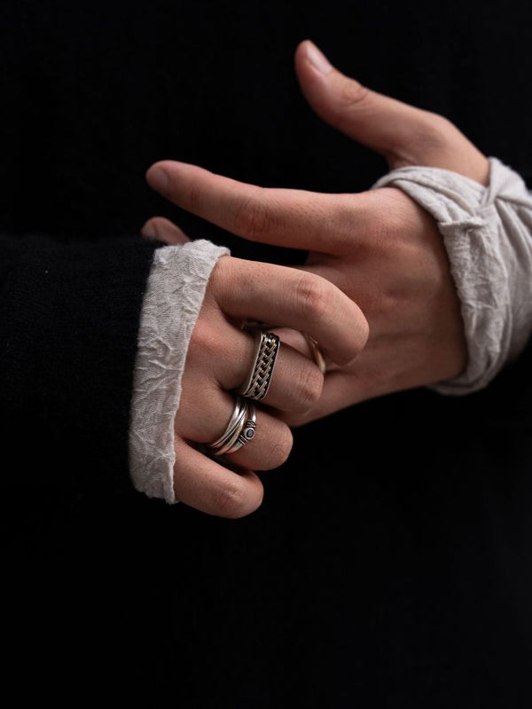 Woven Signet Ring [k10 gold+slv925] - PRY