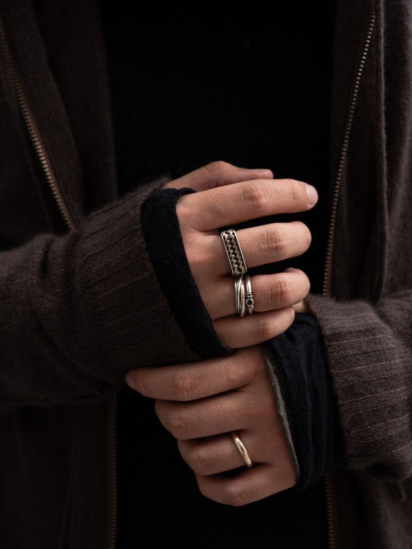 Woven Signet Ring [k10 gold+slv925] - PRY