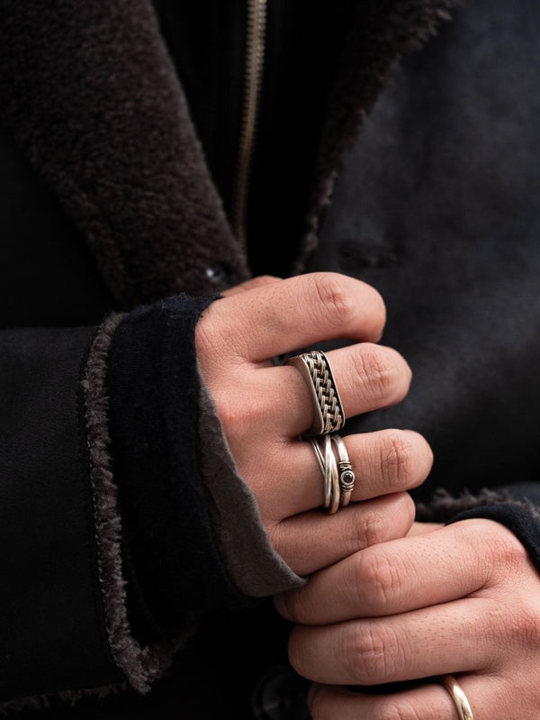 Woven Signet Ring [k10 gold+slv925] - PRY