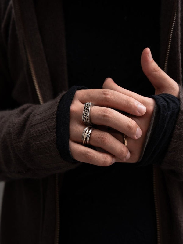 Woven Signet Ring [k10 gold+slv925] - PRY