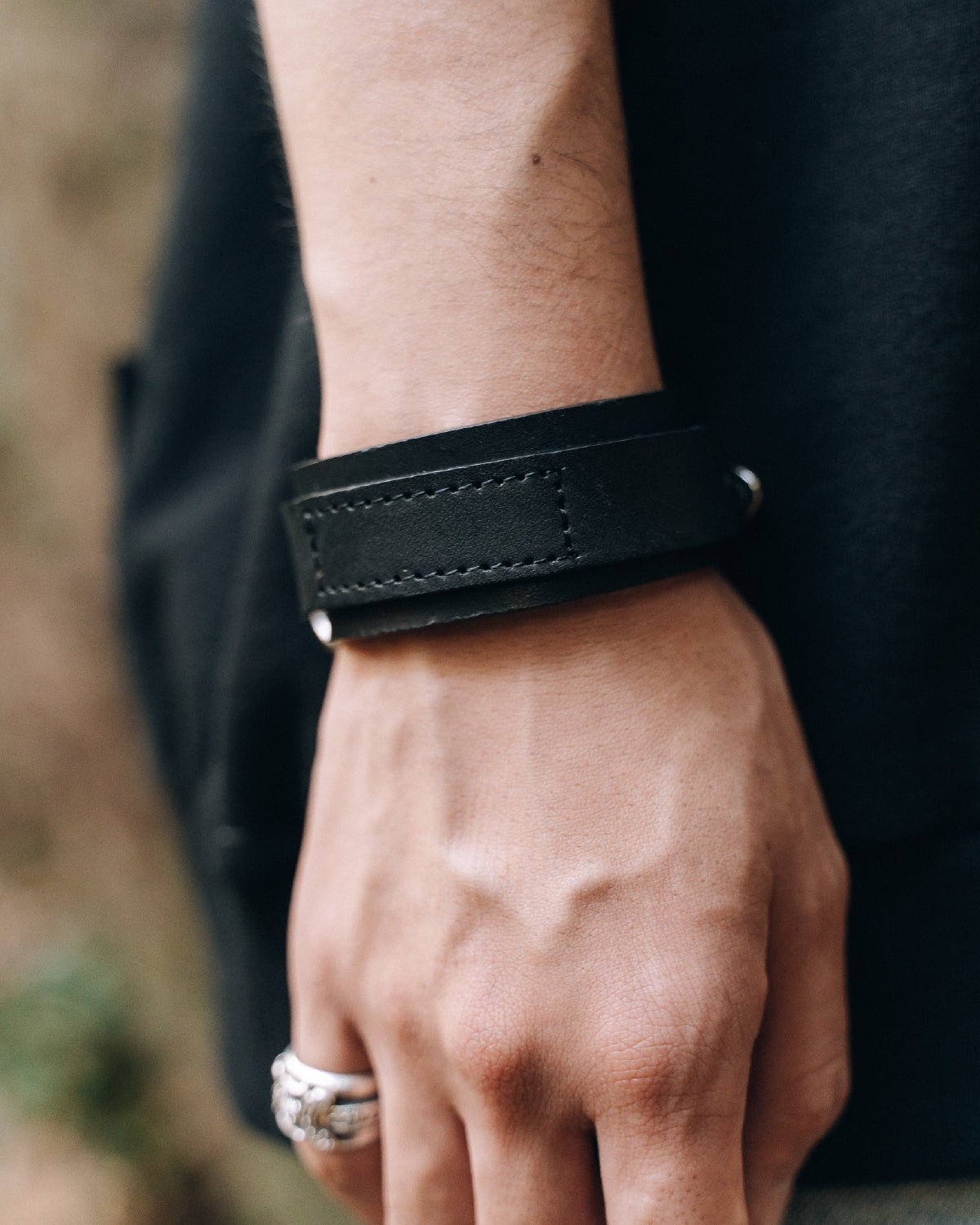 no. x PRY / Real Leather Buckle Bracelet